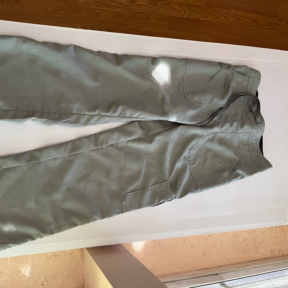 Scrub pants